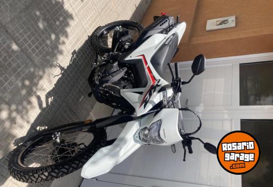 Motos - Honda XR 300 TORNADO 2024 Nafta 0Km - En Venta