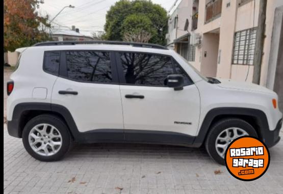 Camionetas - Jeep Renegade 2018 Nafta 67000Km - En Venta