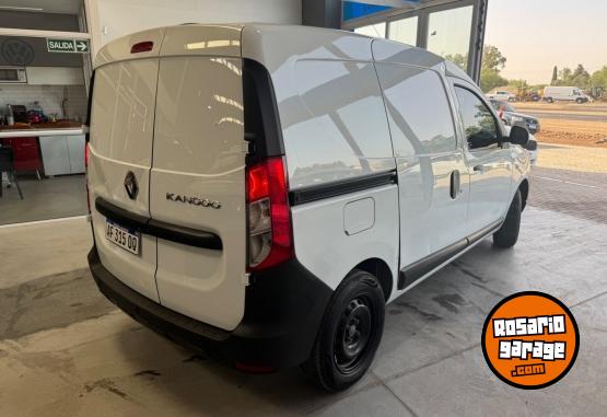 Utilitarios - Renault KANGOO EXPRESS CONFORT 2022 Nafta 55000Km - En Venta