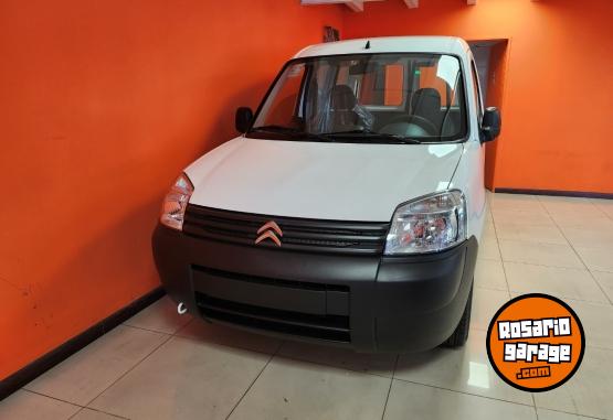 Utilitarios - Citroen BERLINGO FURGN 2024 Nafta 0Km - En Venta