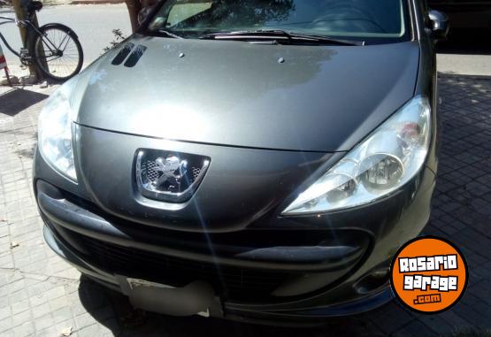 Autos - Peugeot 207 2009 Nafta 95000Km - En Venta