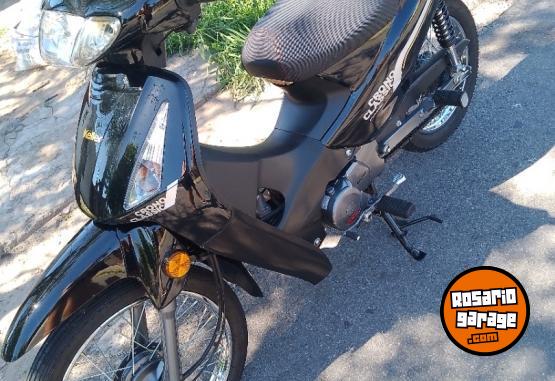 Motos - Keller Trip cronos 2023 Nafta 2535Km - En Venta