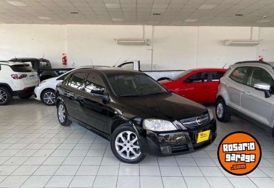 Autos - Chevrolet Astra 2.0 GLS 2011 Nafta 189000Km - En Venta