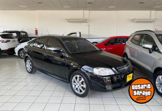 Autos - Chevrolet Astra 2.0 GLS 2011 Nafta 189000Km - En Venta