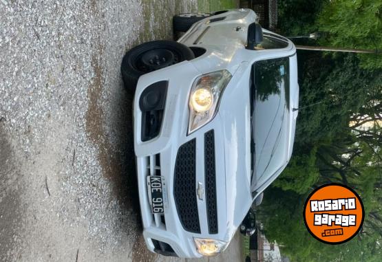 Camionetas - Chevrolet Montana LS 2012 Nafta 145000Km - En Venta