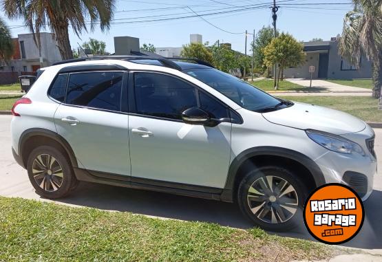 Autos - Peugeot 2008 2020 Nafta 31000Km - En Venta