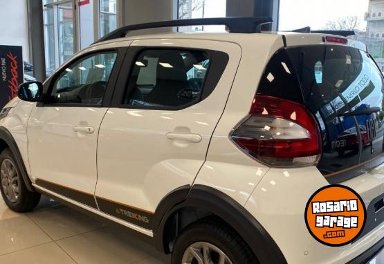 Autos - Fiat MOBI TREKKING 2024 Nafta 0Km - En Venta