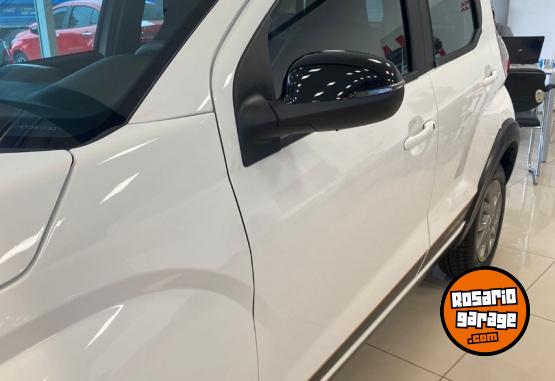 Autos - Fiat MOBI TREKKING 2024 Nafta 0Km - En Venta