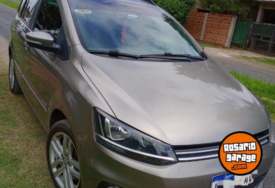 Autos - Volkswagen Suran 2018 GNC 105000Km - En Venta