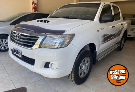 Camionetas - Toyota HILUX 2012 Diesel 138000Km - En Venta