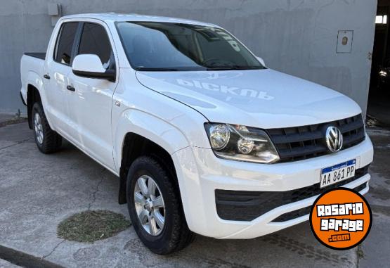 Camionetas - Volkswagen Amarok starline 2017 Diesel 100000Km - En Venta