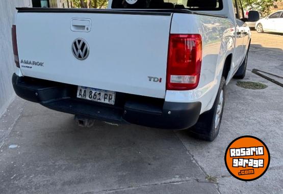 Camionetas - Volkswagen Amarok starline 2017 Diesel 100000Km - En Venta