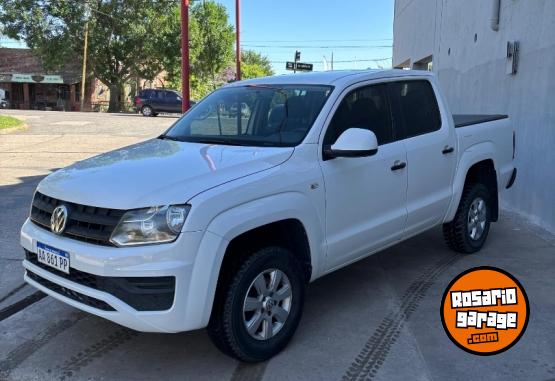 Camionetas - Volkswagen Amarok starline 2017 Diesel 100000Km - En Venta