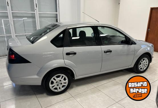 Autos - Ford FIESTA MAX GNC 2012 GNC 190000Km - En Venta