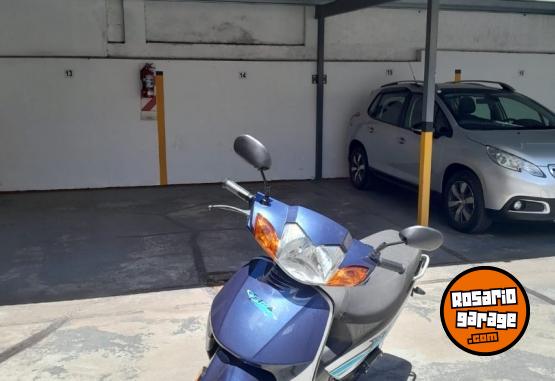 Motos - Motomel BLITZ FULL 2022 Nafta 7000Km - En Venta