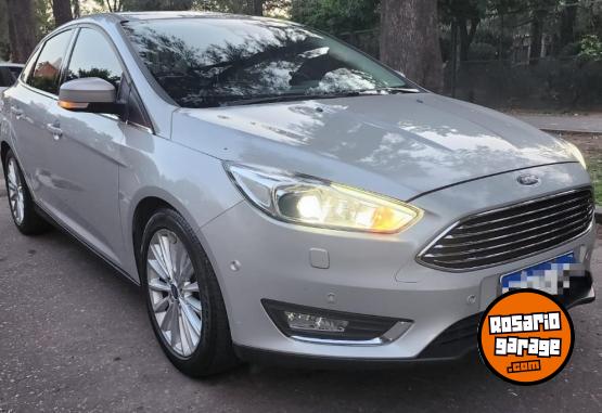 Autos - Ford Focus 2019 Nafta 43000Km - En Venta