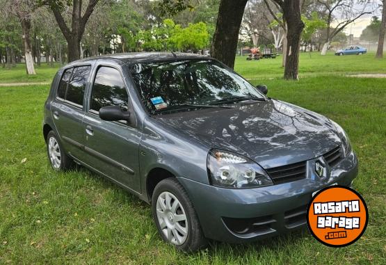 Autos - Renault Clio 2 authentique 2011 Nafta 126000Km - En Venta