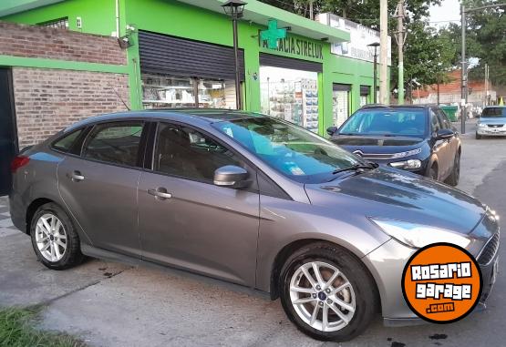 Autos - Ford Focus 2.0 SE 2015 Nafta 127000Km - En Venta