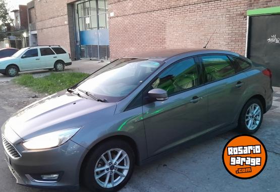 Autos - Ford Focus 2.0 SE 2015 Nafta 127000Km - En Venta