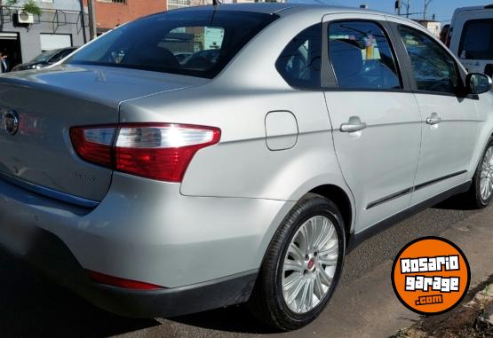 Autos - Fiat Grand Siena 1.6 16v 2014 Nafta 70000Km - En Venta