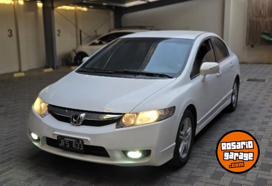 Autos - Honda CIVIC 2010 Nafta 200000Km - En Venta