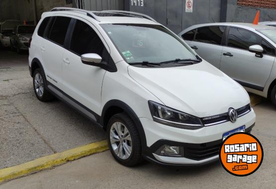 Autos - Volkswagen Suran 2016 Nafta 78000Km - En Venta