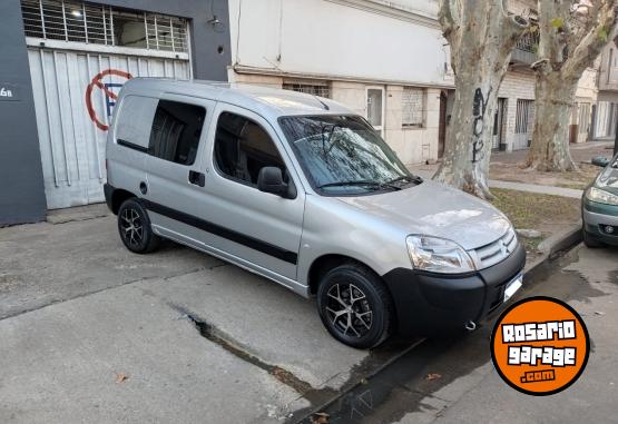 Utilitarios - Citroen Berlingo 2021 Diesel 70000Km - En Venta