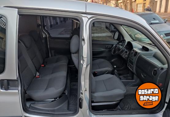 Utilitarios - Citroen Berlingo 2021 Diesel 70000Km - En Venta