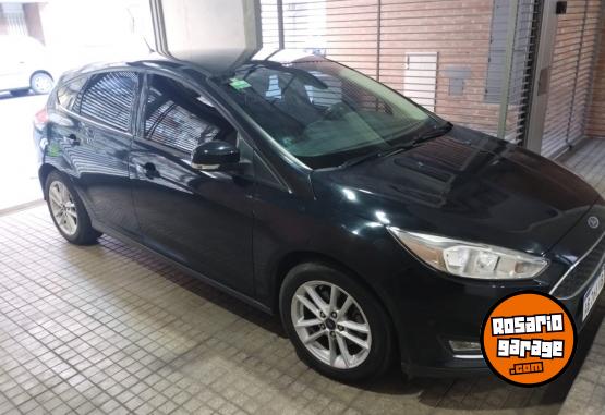 Autos - Ford Focus 2017 Nafta 92000Km - En Venta