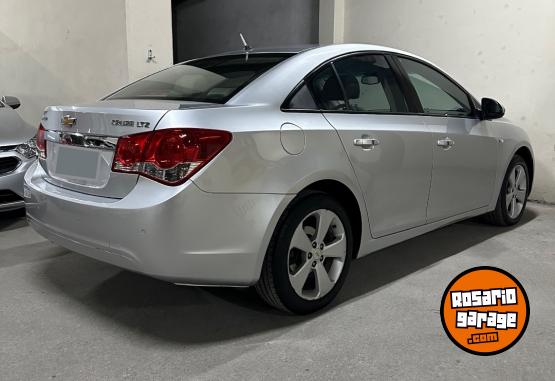 Autos - Chevrolet Cruze 2010 Nafta 120000Km - En Venta