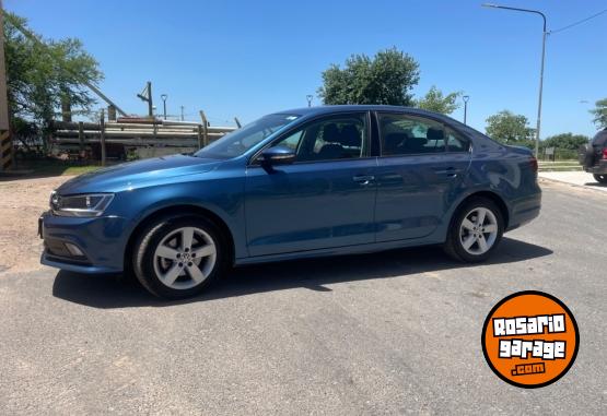 Autos - Volkswagen VENTO 2017 Nafta 66000Km - En Venta