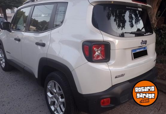 Camionetas - Jeep Renegade Sport 1.8 2018 Nafta 65901Km - En Venta