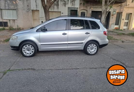 Autos - Volkswagen Suran Confortline 2010 Nafta 130000Km - En Venta