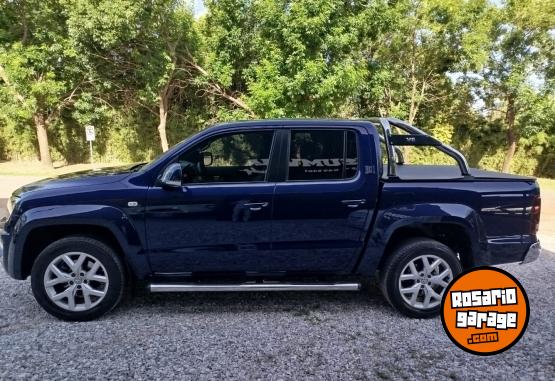 Camionetas - Volkswagen AMAROK V6 258CV HIGHLINE 2021 Diesel 70000Km - En Venta