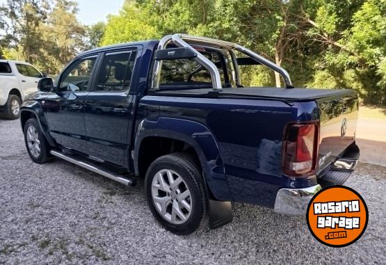 Camionetas - Volkswagen AMAROK V6 258CV HIGHLINE 2021 Diesel 70000Km - En Venta