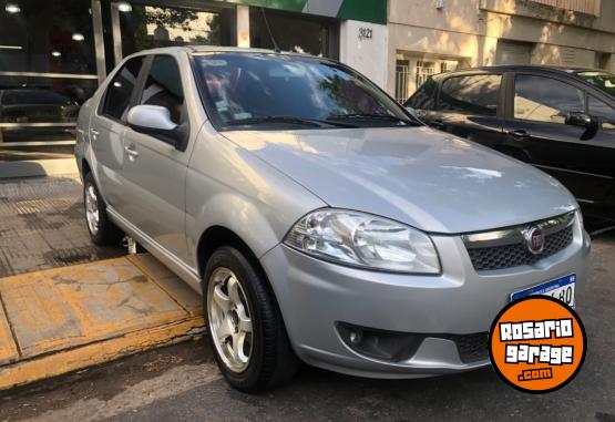 Autos - Fiat Siena 2016 GNC 114000Km - En Venta