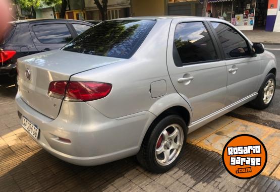 Autos - Fiat Siena 2016 GNC 114000Km - En Venta