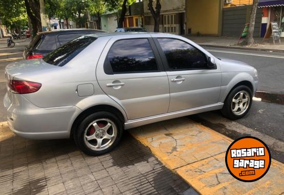 Autos - Fiat Siena 2016 GNC 114000Km - En Venta