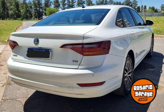 Autos - Volkswagen Vento comfortline DSG TS 2019 Nafta 90000Km - En Venta