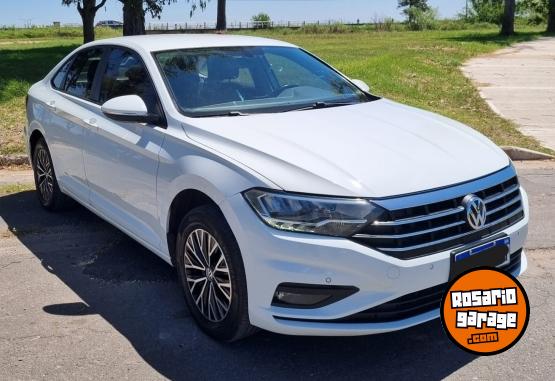 Autos - Volkswagen Vento comfortline DSG TS 2019 Nafta 90000Km - En Venta