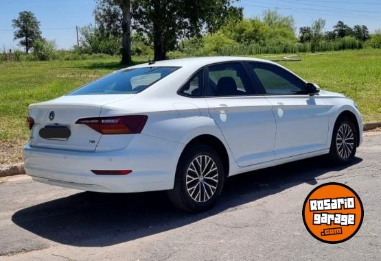 Autos - Volkswagen Vento comfortline DSG TS 2019 Nafta 90000Km - En Venta