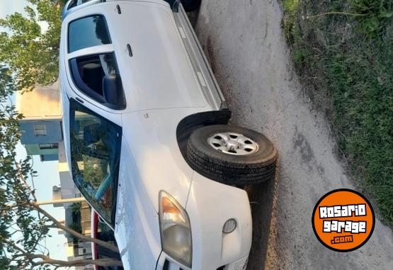 Camionetas - Toyota Hilux 2008 Diesel 352000Km - En Venta