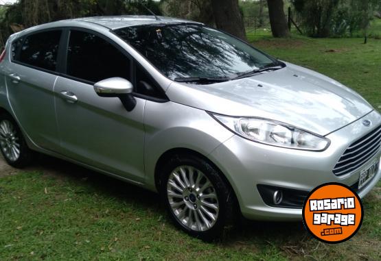 Autos - Ford Fiesta se powershift 2016 Nafta 96800Km - En Venta