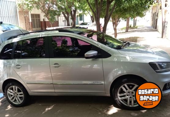 Autos - Volkswagen suran 2016 Nafta 180000Km - En Venta