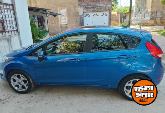 Autos - Ford FIESTA KINETIC 2011 Nafta 130000Km - En Venta