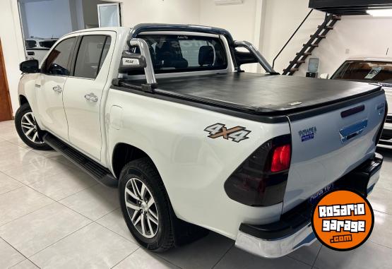 Camionetas - Toyota HILUX - SRX 2016 Diesel 220000Km - En Venta