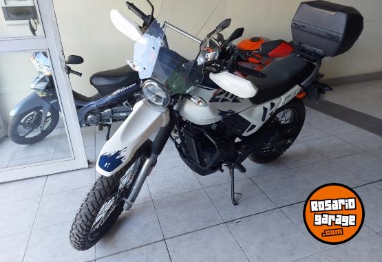 Motos - Hero Pulse 200 2023 Nafta 4500Km - En Venta