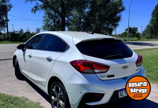 Autos - Chevrolet Cruze Premier 5 2021 Nafta 125000Km - En Venta