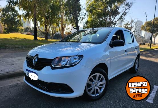 Autos - Renault Sandero 2017 Nafta 80000Km - En Venta