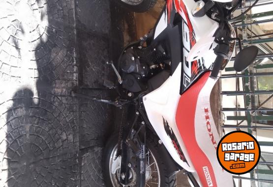 Motos - Honda XR190 2023 Nafta 4500Km - En Venta